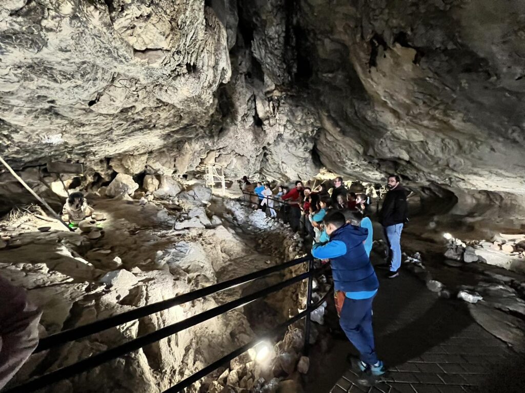 excursion niños primaria colegio tiñosa